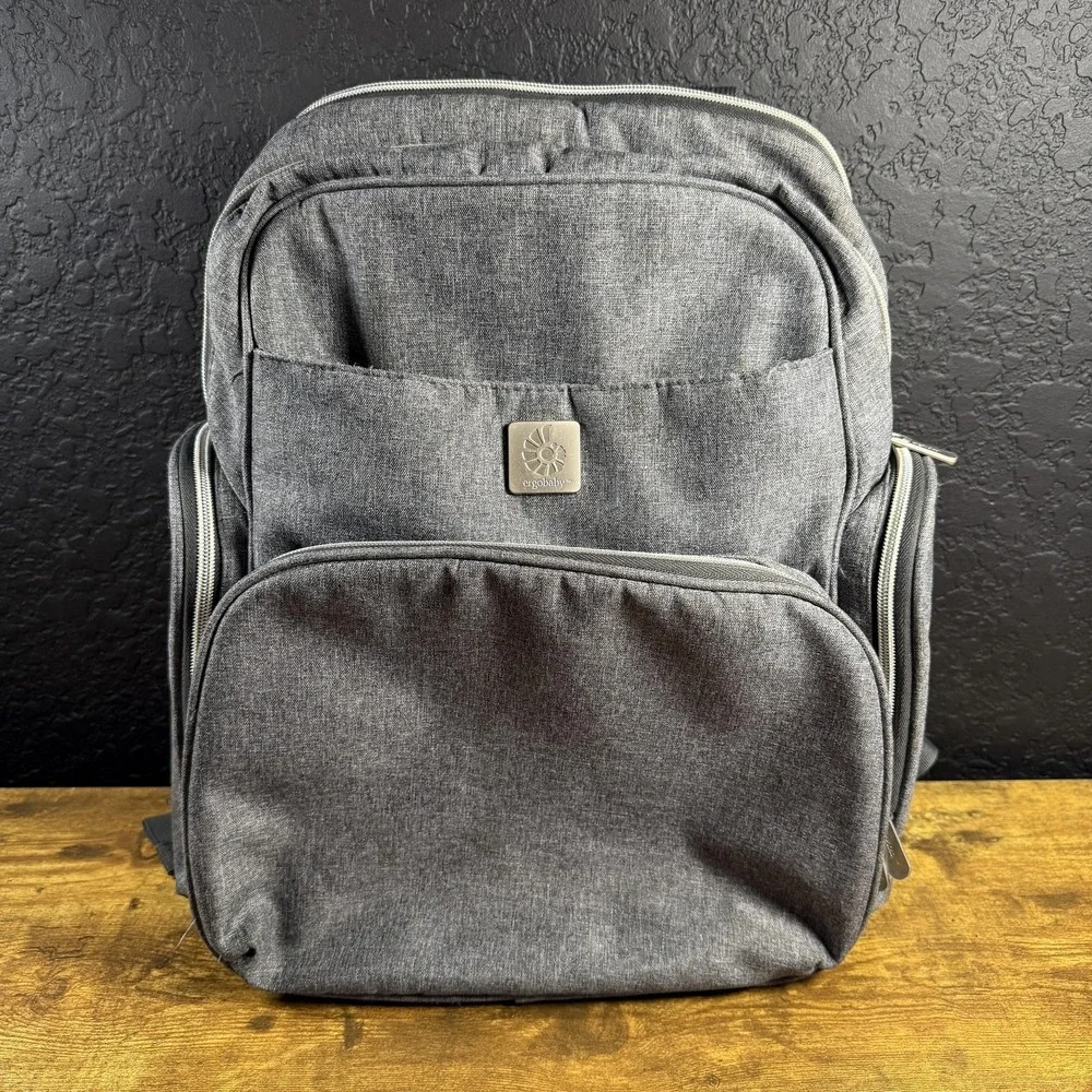 Ergobaby Anywhere I‎ Go Grey Polyester Diaper Bag Backpack Unisex Large